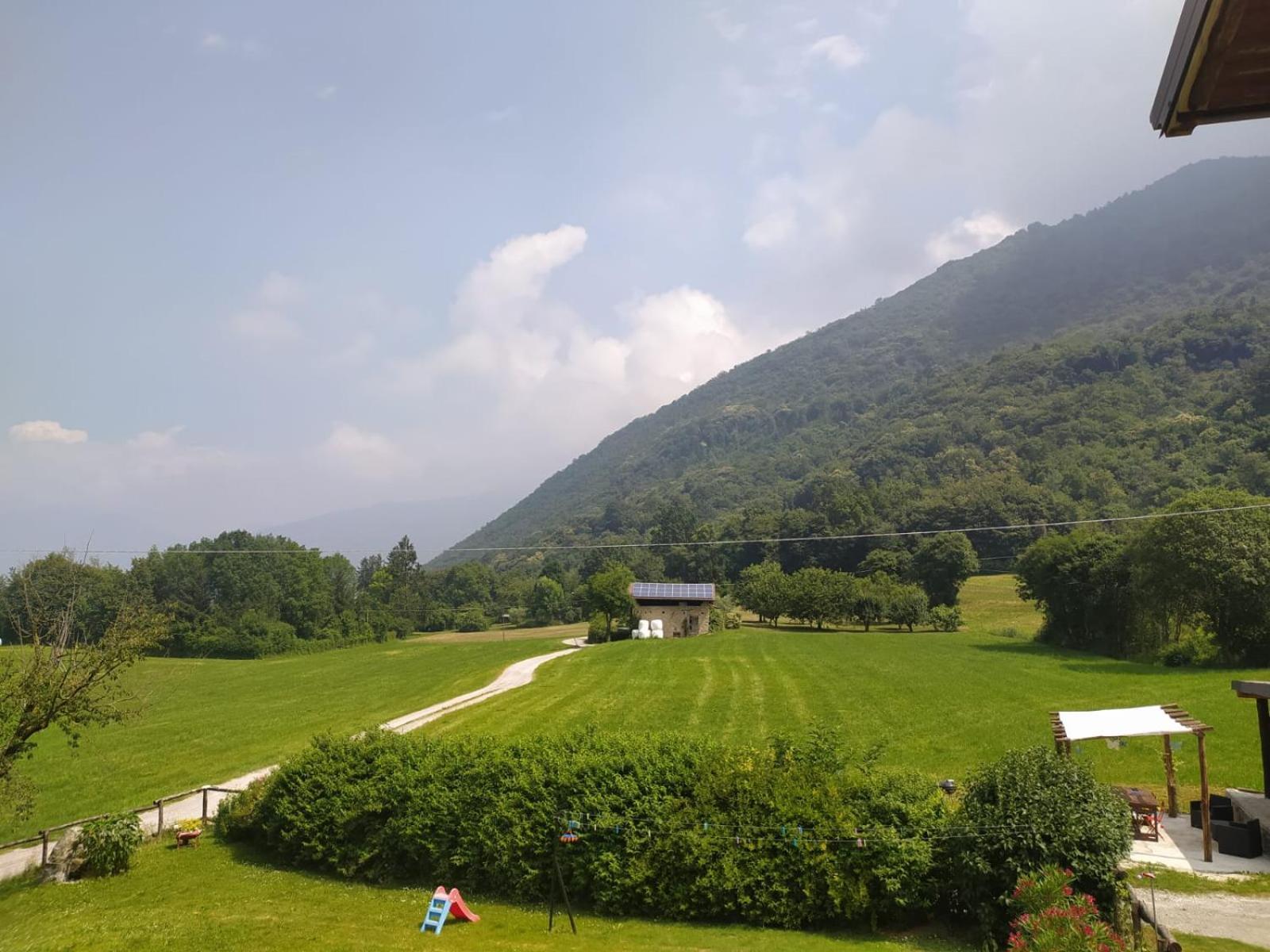 Panoramic Green Valley Sulzano Esterno foto